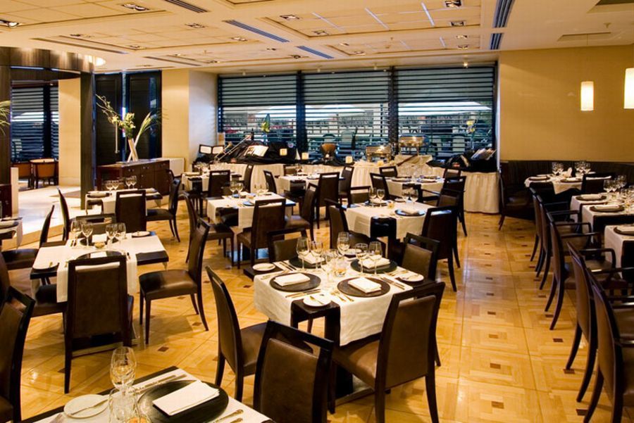 Regal Pacific Puerto Madero Hotel Buenos Aires Eksteriør billede The interior of the restaurant